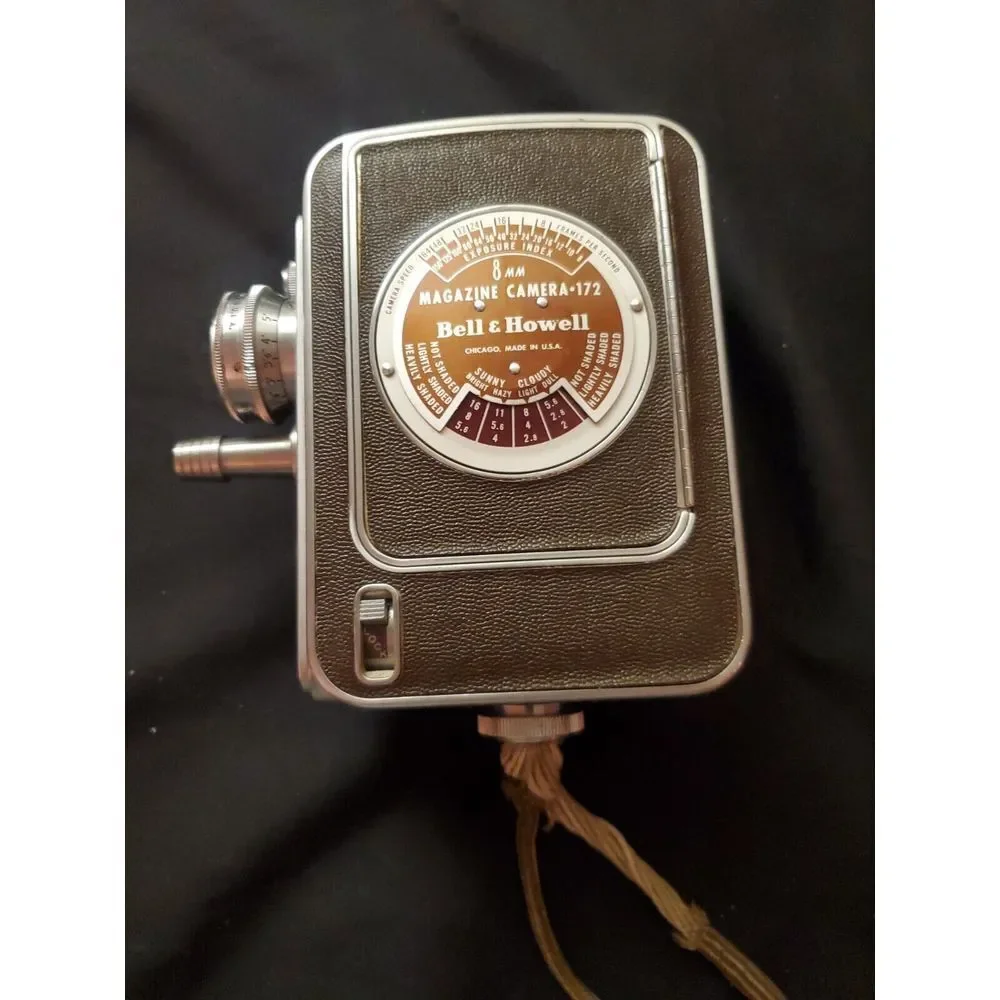 Vintage Bell &‎ Howell 8 MM Magazine Camera 172 Vintage Untested #022